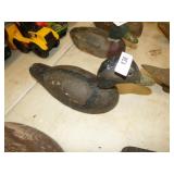 VINTAGE WOOD DECOY