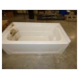 NEW 5' BATH TUB