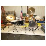 NICE LIKE NEW MAPEX HORIZON DRUM SET COMPLETE