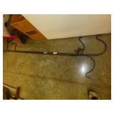 2 SHEPARDS HOOKS