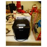 NEW EMERSON ICE MAKER