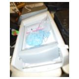 CAT LITTER BOX