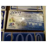 2001 MINT SET P&D COINS