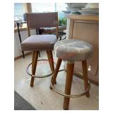 Vintage padded bars stools - sturdy (dining room)