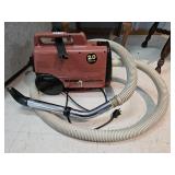 Small vacuum- train room