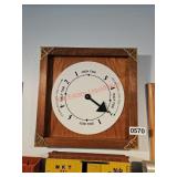 Tide clock - train room