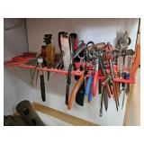 Tools - train room