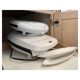 George Forman and waffle maker with drip trays