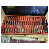 Screwdriver set - off train room