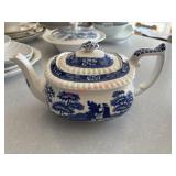 Copeland Tea Pot  (kitchen)
