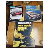 Repair manuals- off train room