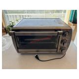 Oster Toaster Oven - works  (kitchen)