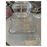 Pyrex Refrigerator Lidded dishes set