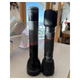Two flashlight lot  (kitchen))