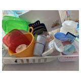 Items in this photo  (kitchen))