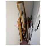 Frames and more- off train room