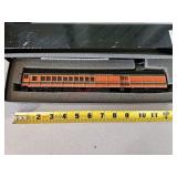 Spectrum comine car 574 - train room