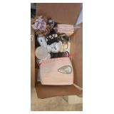 Bathroom box lot (master bath)