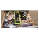4 drawers of bath items (master)