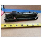HO scale powered locomotive- train room