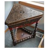 Antique Drop Leaf Corner table (master)