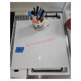 White board and markers (kitchen)