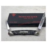 Winchester 2935 Pocket Knife   (living room)
