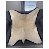 Padded Hide Rug Goat?  (Living Room)