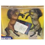 #308 Breyer No.4811 Challenger Gift Set Rowland