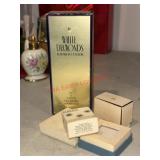 Vtg Empty Toiletry boxes             (Downstairs