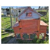 Chicken coop, somewhat delicate, BRING HELP TO