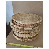 15 paper plate holders - hutch