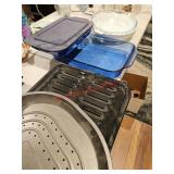 Grilling trays, baking dishes, and pie