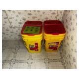 Ice Melt in Cat Litter Buckets  (kitchen )