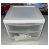 Plastic drawer tote (master bedroom)