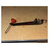 Thompson Fly Tying Vise     (Ammo Room)
