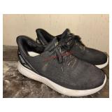 Mens KIZIK Sz 11 Mens Tennis shoes Need good