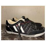 Mens size 11 Swiss Tennis Shoes Need good