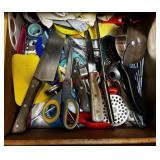 Kitchen Drawer lot (kitchen)