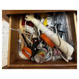 Kitchen Drawer lot (kitchen)