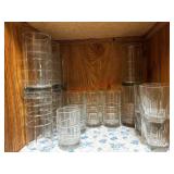 Glass cup lot (kitchen)