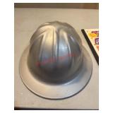 Metal Safe T Hat SZ Large              (Side