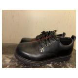 Mens Sketcher size 11 Need good Cleaning