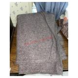 Wool blanket (master bedroom)