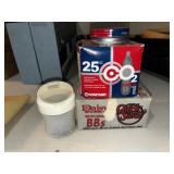 CO2 cartridges & bbï¿½s