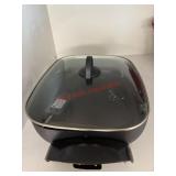 Large Plug in Skillet                 (kitchen