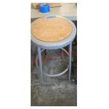 Shop stool (garage)