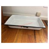 Enamel Coated Tray                      (Dining