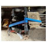 Car parts (barn)