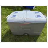 Rubbermaid Split Top Cooler